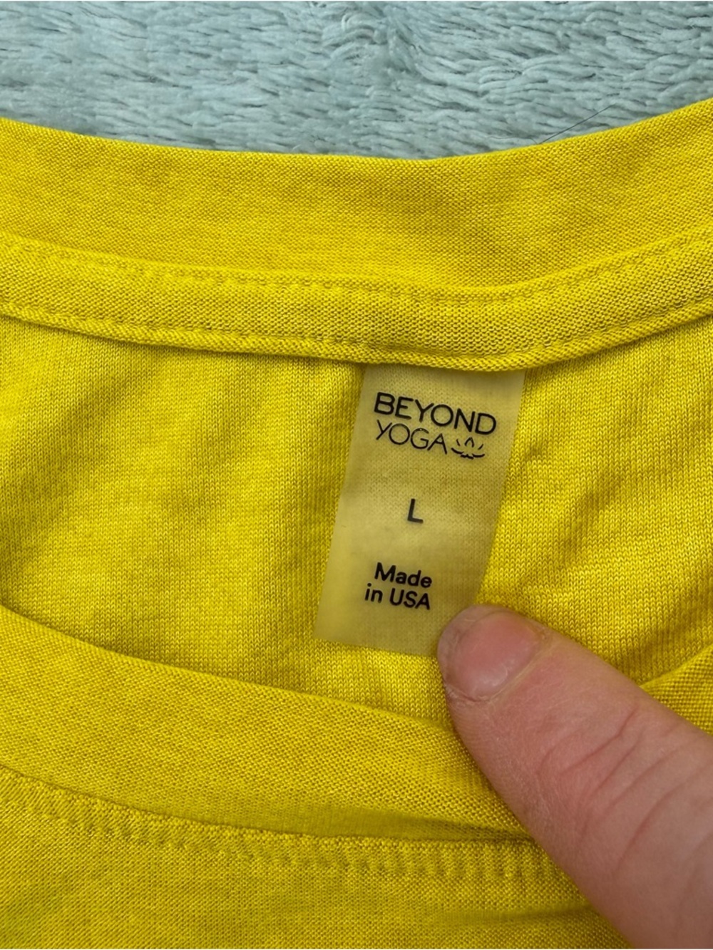 Beyond Yoga featherweight rebalance tank - Picture 4 of 4